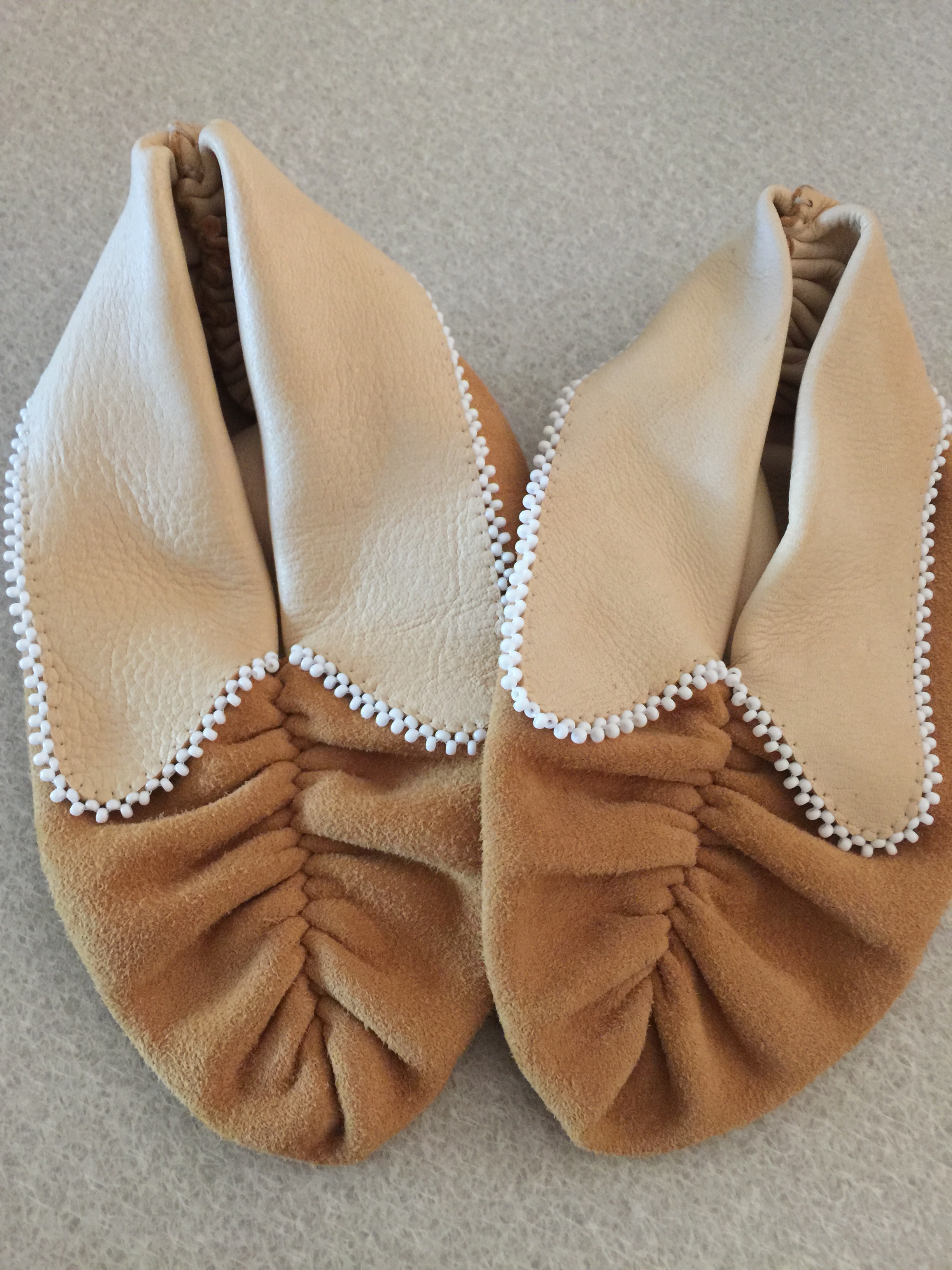 traditional cherokee moccasins